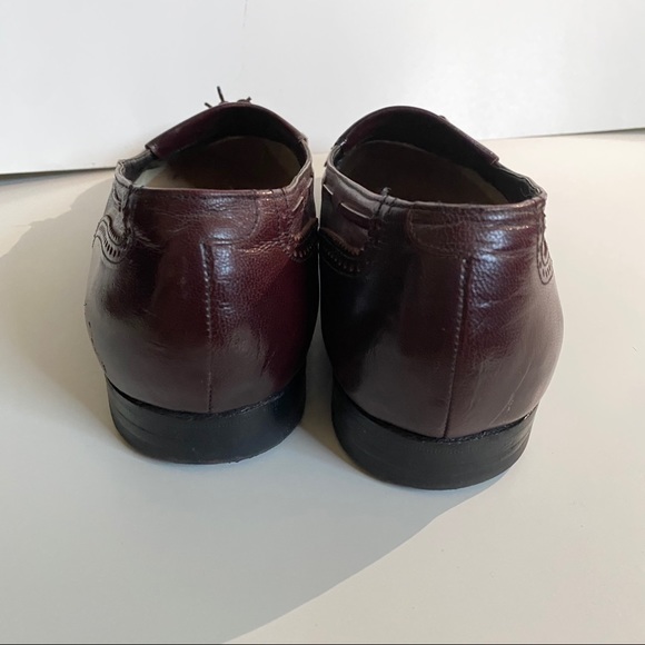 The Florsheim shoe wingtip burgundy shoes 11D - Picture 3 of 7